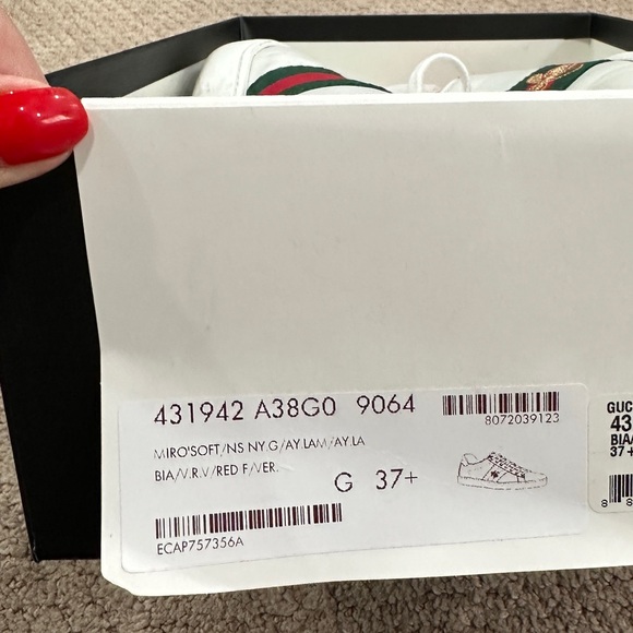 WOMEN'S GUCCI ACE SNEAKER WITH BEE - Picture 7 of 7